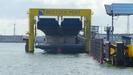 Verladestation im RollOn-RollOff-Terminal im Überseehafen
