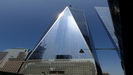 WTC - schon von aussen ist das 541 m hohe World Trade Center (WTC) beeindruckend
