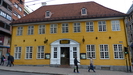 das Stortorvets Gjæstgiveri ist ein traditionelles norwegisches Restaurant und befindet sich hier seit dem 19. Jhdt.