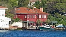 die alten Holzhäuser von Istanbul wurden renoviert und erstrahlen heute wieder in neuem Glanz