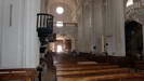ALT GOA - die Eingangspforte und der Mittelgang der Kirche