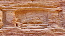 PETRA - eine weitere der Kultnischen, die schon ziemlich verwittert ist