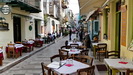 NAFPLIO - in der Altstadt warten viele kleinere und größere Restaurants auf Kundschaft