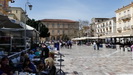 NAFPLIO - der Syntagma Platz, der wichtigste, historische Platz in Nafplio, bietet auch viele Möglichkeiten um eine Pause einzulegen