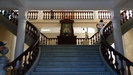 SANTO DOMINGO - in einer Seitenstrassen sehen wir diese schöne Treppe im Eingangsbereich eines Krankenhauses