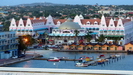 AIDALUNA - wir legen ab und haben nochmal einen schönen Blick auf Oranjestad