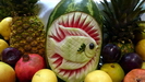 SEETAG - kunstvoll geschnitzte Melone