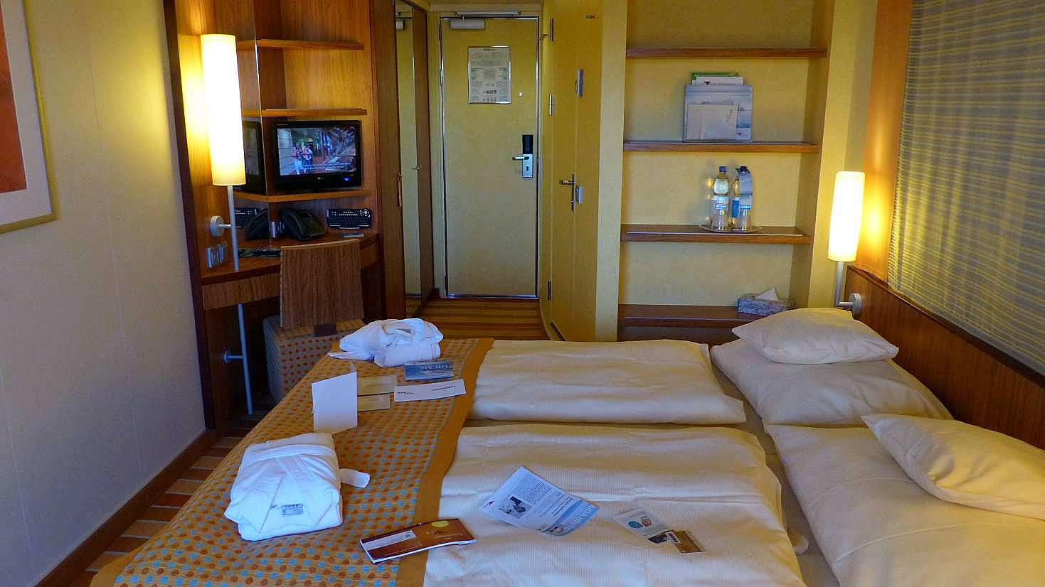 Gebäudedach Über Deck Auf Mobilheim / AIDALUNA - wir bummeln über die