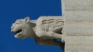 VISBY -  an der Aussenfassade der Kirche entdecken wir viele unterschiedeliche Wasserspeier