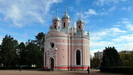 ST.PETERSBURG - auf der Fahrt nach Pawlowsk besuchen wir die Tschesmensker Kirche von 1780