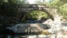 LITTLE CRYSTAL CREEK  - eine malerische alte Brücke von 1935 überspannt den Creek