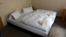 PENSION FLEDERMAUS -  die beiden Betten in unserem Zimmer 