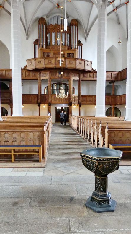 die evangelische Orgel im Dom
