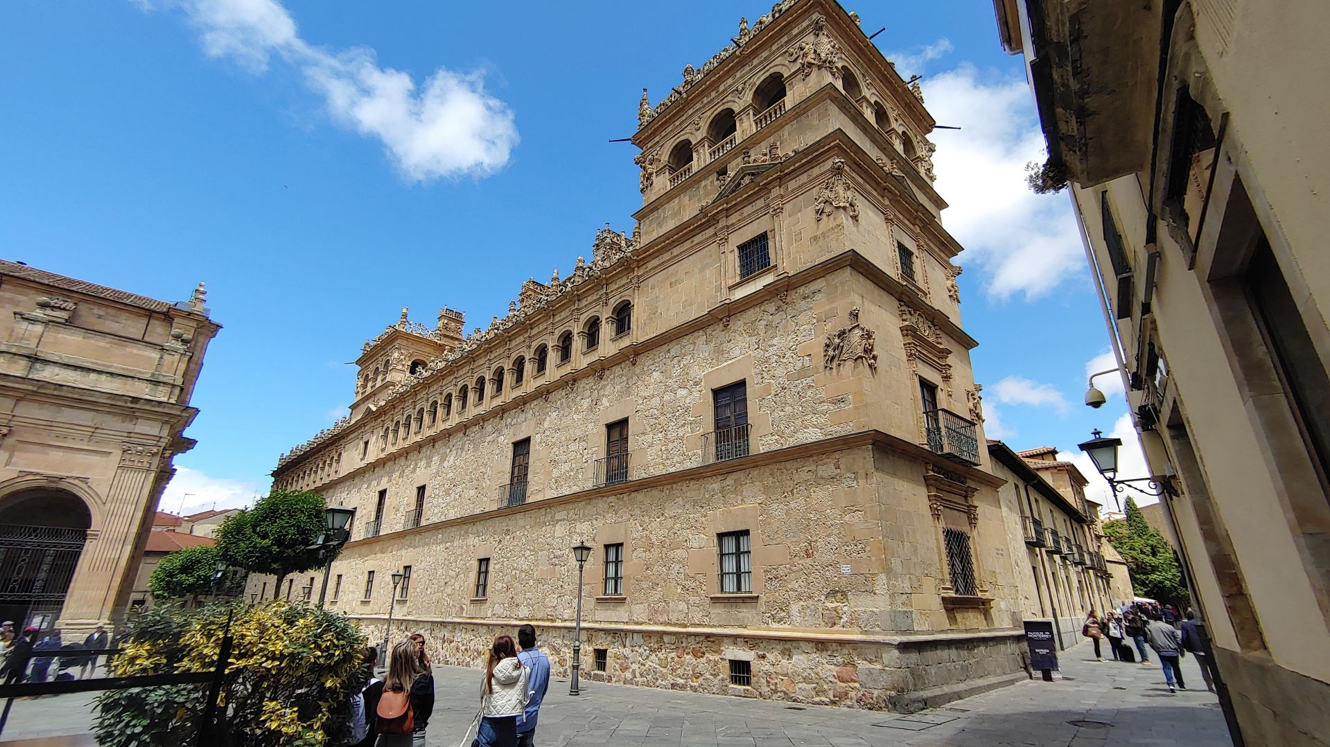SALAMANCA - der Palacio de Monterrey ist ein unvollendeter Palast aus der Mitte des 16. Jahrhunderts