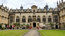 OXFORD - der Eingang zur gro�en Halle des Oriel College