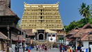 bis 2011 befand sich der Tempel im Besitz der Königsfamilie, in seinen Kellerräumen fand man bei der Übernahme durch den Bundesstaat Kerala <br />
große Mengen Diamanten, Rubine, Smaragde, 536 Kilogramm Goldmünzen aus dem 18. Jahrhundert sowie zahlreiche Artefakte 