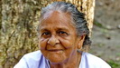 diese Frau soll angeblich 82 Jahre alt sein ...