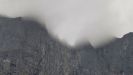  TROLLWAND - die Wolken verdecken immer mehr die Gipfel der Trollwand und es wird dunkler