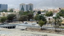 KHOR FAKKAN - die Stadt sieht recht farblos aus, keine Wunder bei dem wenigen Regen der hier fällt