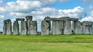 STONEHENGE - bei jedem Schritt um den Steinkreis herum ändert sich der Anblick der Megalithen