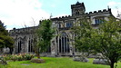 SALISBURY - ein kleiner Friedhof neben der St. Thomas Kirche, die im typischen spätgotischen Stil errichtet wurde