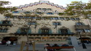 BARCELONA - das Casa Amatller gleich daneben wurde 1898 von  Josep Puig i Cadafalch erbaut