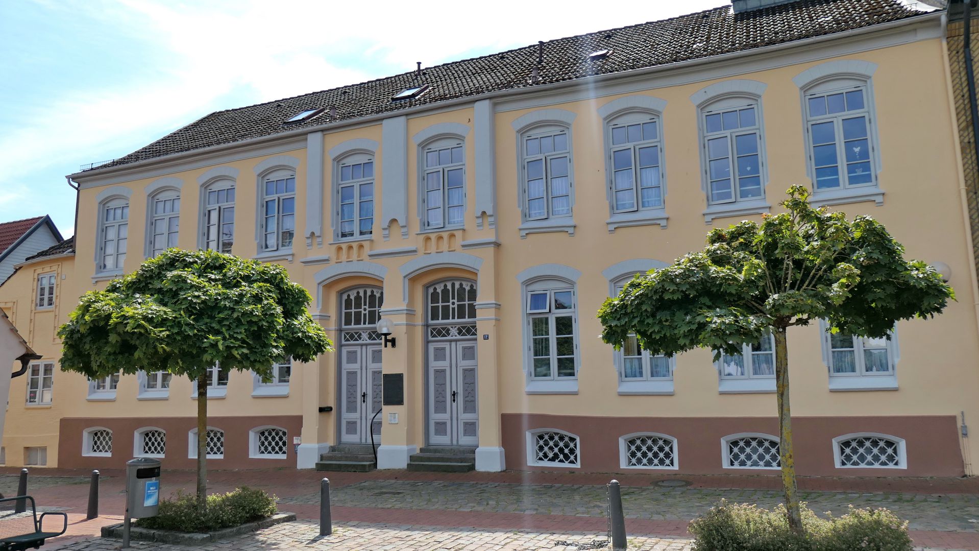 SCHLESWIG - schönes Haus am Rathausplatz von 1602