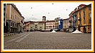 erster Stopp an der Piazza Grande ...