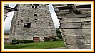 der riesige Glockenturm aus dem 13.-15. Jhdt. diente gleichzeitig als Wachturm