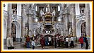 der Gnadenaltar von der Rckseite, es wurde gerade ein Gottesdienst abgehalten