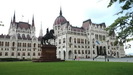 BUDAPEST - das Parlamentsgebäude aus einer etwas anderen Perspektive