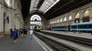 BUDAPEST - die große Bahnhofshalle ist bedeutend schöner als die des Westbahnhofs