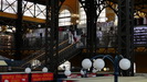 BUDAPEST - wir begeben uns jetzt in ersten Stock der Markthalle