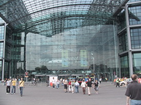 der Berliner Hauptbahnhof 2006