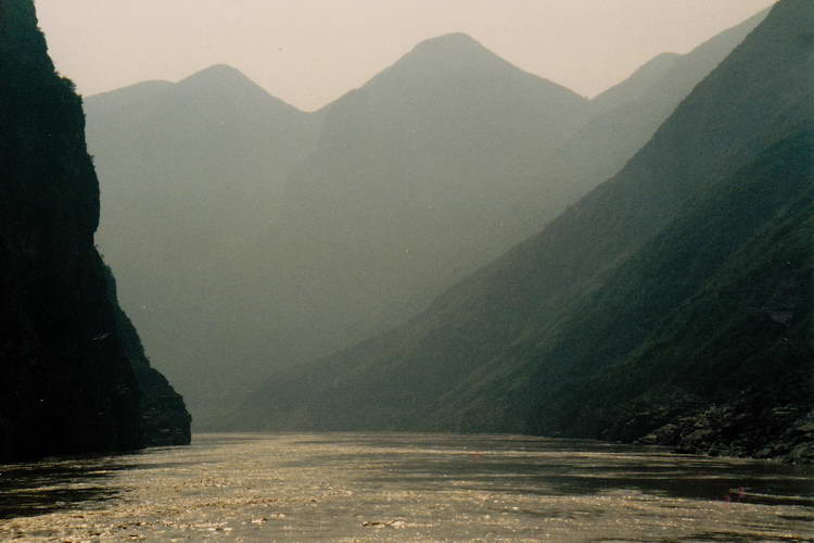 auch die 2.Schlucht zeigt sich von ihrer verschleierten Seite auch die 2.Schlucht zeigt sich von ihrer verschleierten Seite