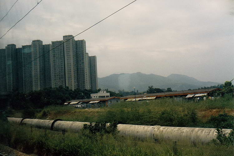die ersten Hochhäuser Hongkongs tauchen auf die ersten Hochhäuser Hongkongs tauchen auf