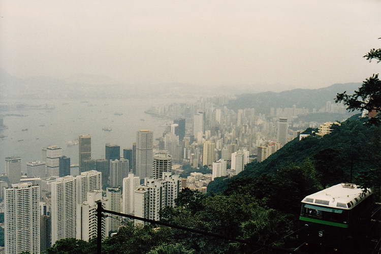 vom Peak aus geniessen wir diese phantastische Aussicht vom Peak aus geniessen wir diese phantastische Aussicht