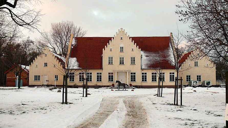 Nikolaus und Herrenhäuser in der Nähe der Wittower Fähre - Elke und