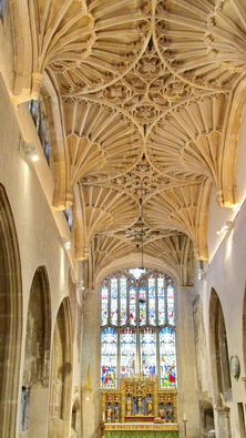 CIRENCESTER - wunderschönes Fächergewölbe CIRENCESTER - wunderschönes Fächergewölbe