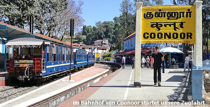am Bahnhof von Coonoor beginnt unsere Eisenbahnfahrt nach Mettupalayam