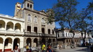 HAVANNA  - wunderschne alte und teilweise restaurierte Huser stehen rechts und links des Prado