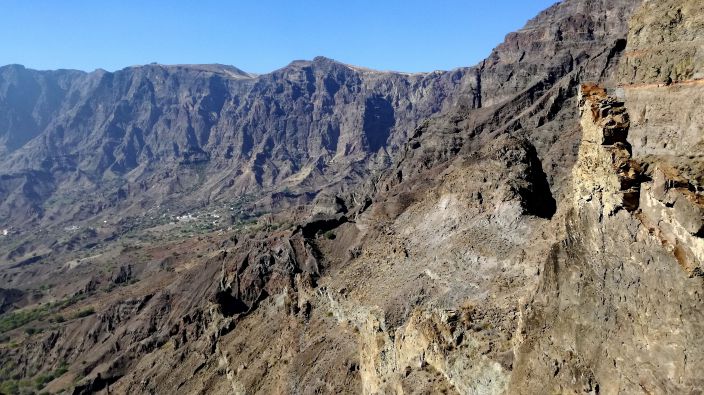 SANTO ANTAO - grandiose Landschaften