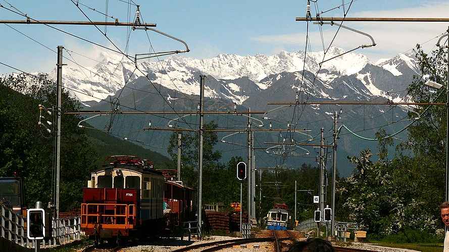 von Santa Maria Maggiore aus sieht man die Berge des Simplon-Massivs