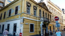 BUDAPEST - dieses Haus in Pest, heute ein Restaurant, ist eines der Wenigen welches noch von vor 1800 stammt